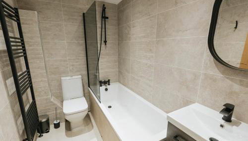 SPINDLE COTTAGE - Riverside cottage on the edge of the Peak District - Foto 5, towels, Shower