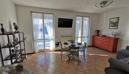 Near Villa Monastero and Castello di Vezio - Foto 5