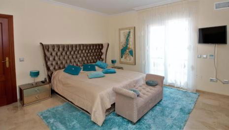 Marbella Villa Sea View 10 Bedrooms - Photo 4