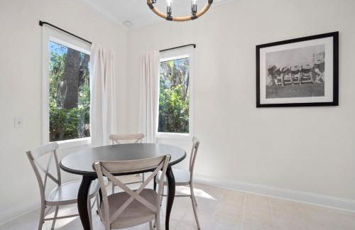 New Listing - Historical Home in Mossy Oaks - Foto 10