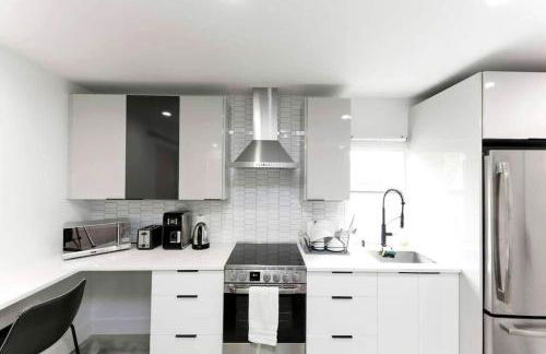 5BD 3BA - Black&White ArtBNB - Antique Row WPB - Foto 28