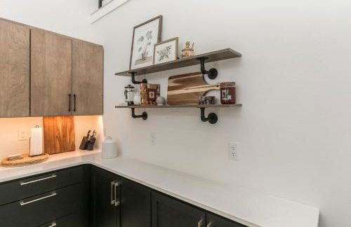 Burnett Cottage - OG - Photo 32