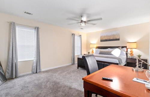 5BR Oasis with 3 Spa-Like Baths - Foto 19