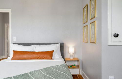 King Bed, Near DT and Best Restaurants, Pets OK! - Foto 54