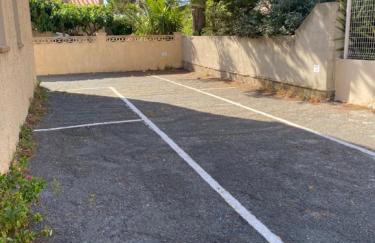 La maison de Jade Le Mabrouka donne une place pour la réserve africaine valable jusqua fin septembre - Foto 12