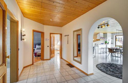 Stylish loft with balcony, quiet and spacious - Foto 13