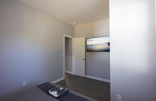 4 Min to Downtown - 11 to Elon - Washer and Dryer - Foto 25