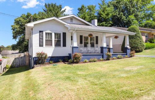 3BR Bristol Retreat - 2 Blocks from State Street - Foto 28