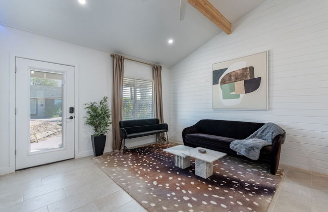 Ash & Ko Boutique Lodging - Photo 14