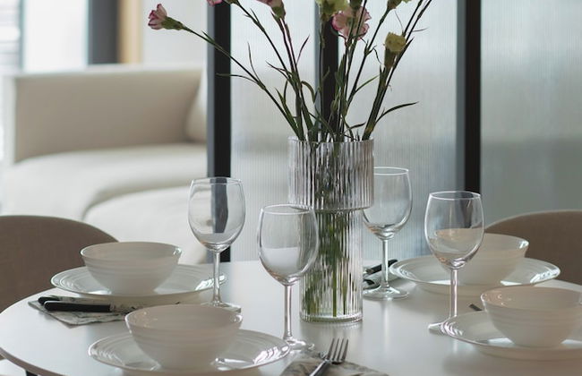 Beachside Apartment by Renters - Photo 5