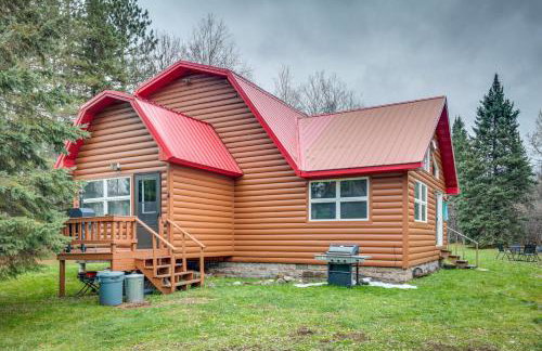 40-Acre, Off-Grid Wakefield Retreat w/ Gas Grill! - Foto 24