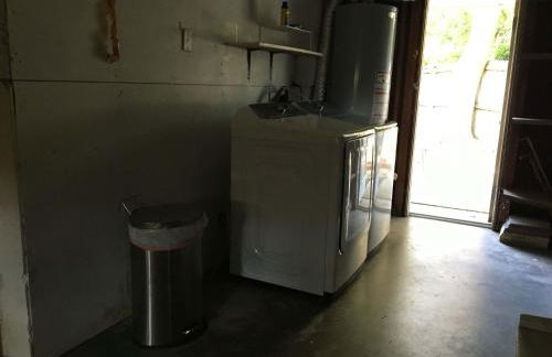 Enchanting Forestwood Retreat - Foto 36