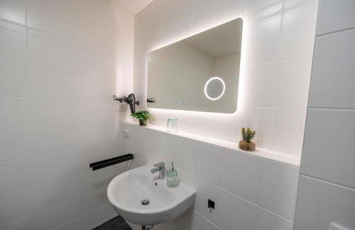 RR - Studio Apartment 38 qm - Parking - Washer - Foto 17