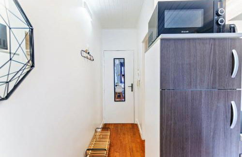 Charmant studio cosy climatisé et parking securisé à proximité du centre ville de lyon - Photo 9