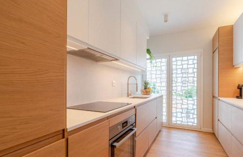 Stylish & Spacious Apartment by HostWise - Foto 4