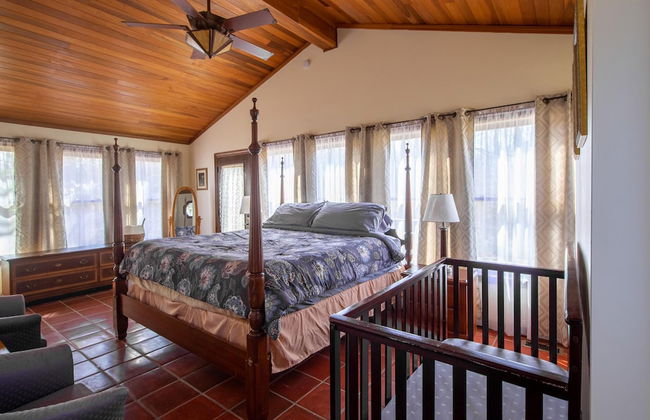 Private Retreat w Pool Hot Tub and Dining Hall - Foto 14