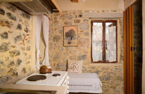 A small paradise in Mani with local hospitality - Photo 2