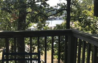 C11, Two bedroom, two bath log-sided, luxury Harbor North cottage with hot tub cottage - Foto 19