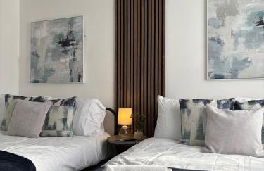 3 Double Beds Links to M6 & M5 - Foto 5