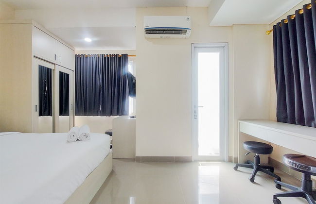 Good Choice And Comfy Studio Apartment B Residence - Photo 3