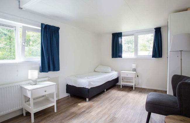 Beautiful House With Covered Terrace, Located in a Holiday Park in Rhenen - Photo 35