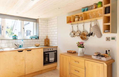 The Langland Loft - Tiny Home - Foto 6