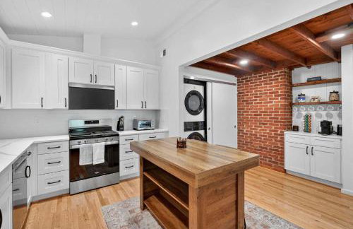 Cabin w River Access Fire Pit Grill WiFi & More - Foto 19