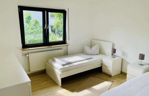 Panoramablick Ferien- und Monteurwohnung OG - Foto 5