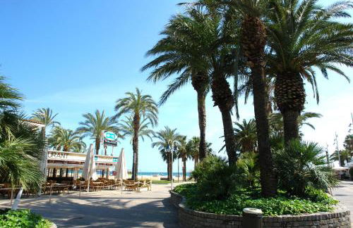 House in front of the beach with sea view - Foto 31
