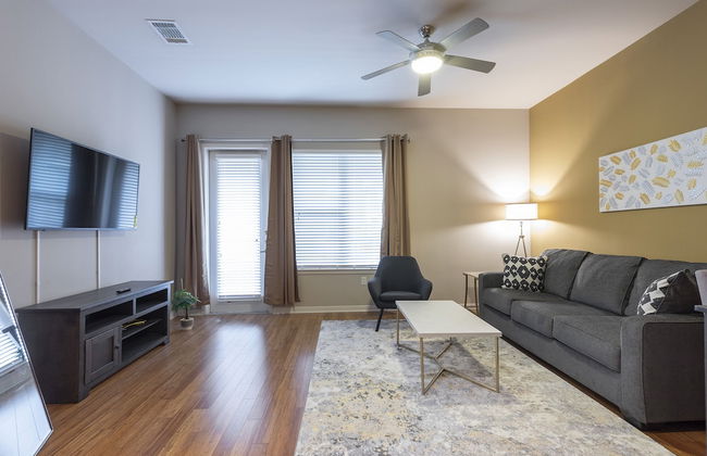 Luxury Med Center Fully Equipped King Sized Bed Condos - Foto 77