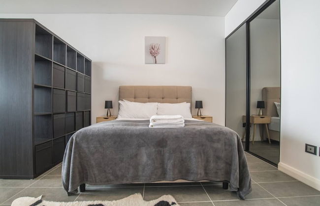 Home With Convenient Location! Close to Train&cbd - Foto 2