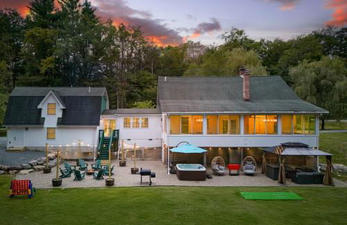 Luxuriously Restored Farm Cabin - Foto 44