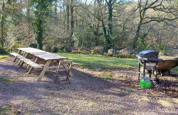 gite le jouteau, piscine interieure, babyfoot, ping pong - Photo 10