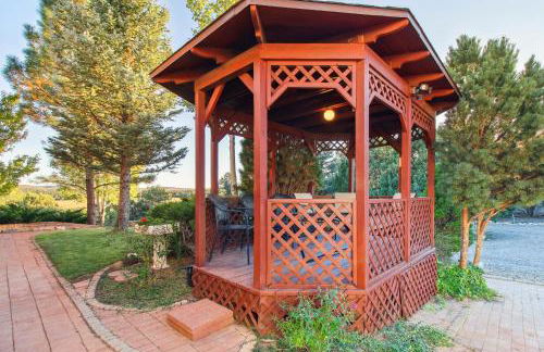 Patio, Grill and Fire Pit Show Low Escape! - Foto 28