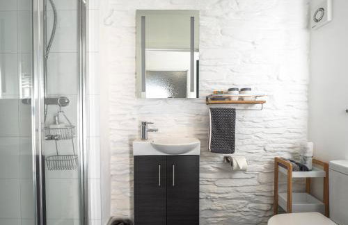 Y Gegin Fach Cardigan - Photo 12