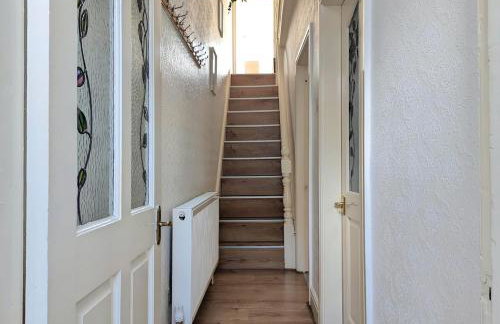Bright 4BR Home Near Anfield & Free Parking - Foto 20