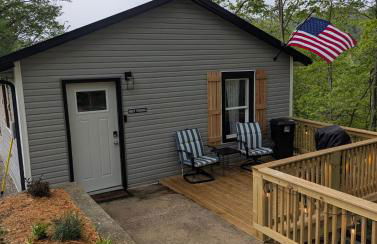 Meet Virginia less than 1 mile from casino and downtown - Photo 21