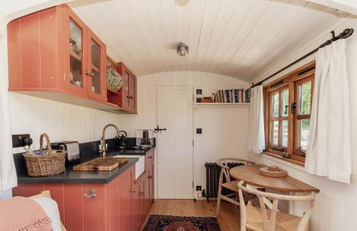 Spindleberry Hut - Photo 8