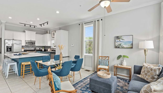 Tidal Charm by Avantstay Walk to Beach, Community Pool, Balcony, Ocean Views - Foto 5, Interior