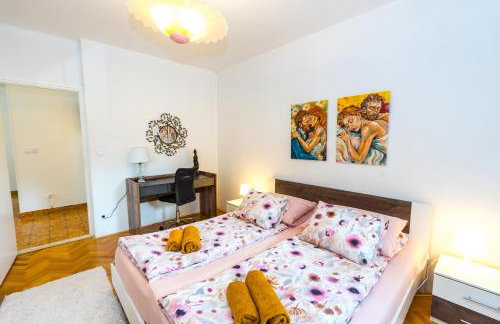 Cozy 2 Bedroom APT 15 Min Walk From Split Center and Beach - Foto 11