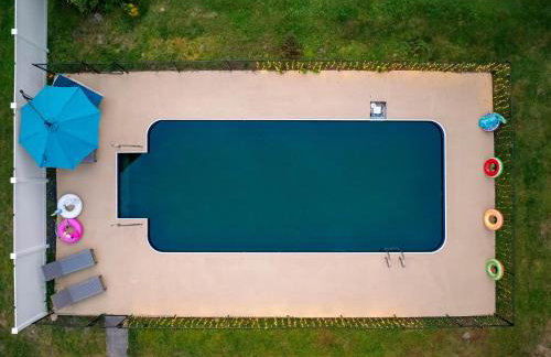 Family Oasis Pool Firepit Creek Near Delaware - Foto 10