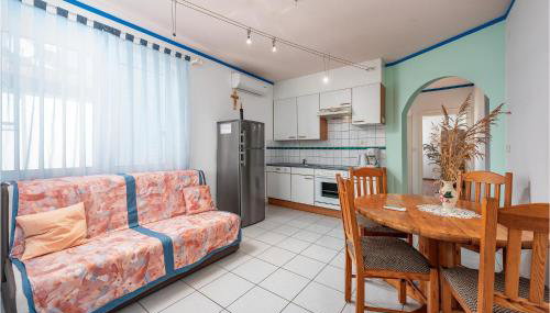 1 Bedroom Cozy Apartment In Duba - Foto 2