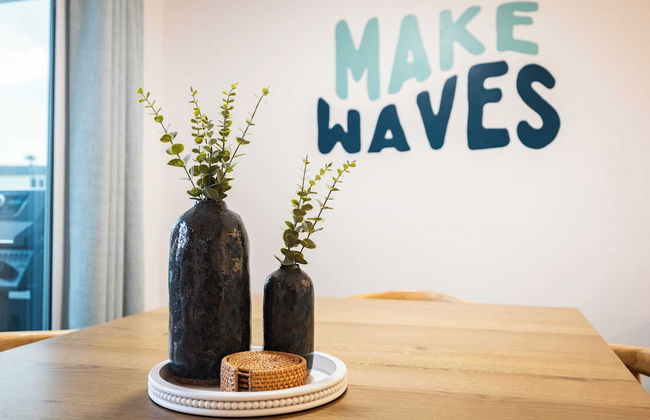 Steps From the Sand/boardwalk Outdoor Dining, Parking, and Patio in Newport - Foto 12