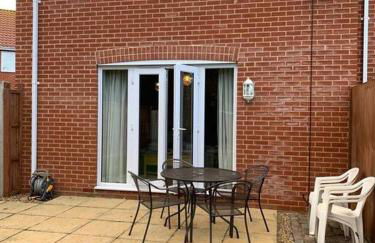 Cheerful 3 bedroom home close to beach and High St - Foto 8