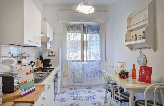 A Un Passo Da Boccadasse By Wonderful Italy - Foto 8