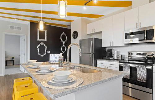 Modern Home 2BR 2BA Free Off-Street Parking & Wifi - Foto 5