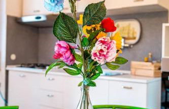 [Rainbow house]- with Jacuzzi-wifi-garden-balcony-parking - Photo 10