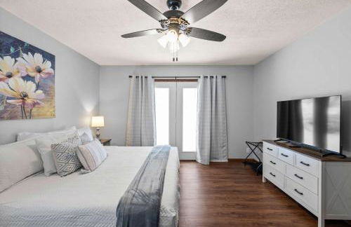 Legacy Farm Retreat Cozy Stay - Photo 17