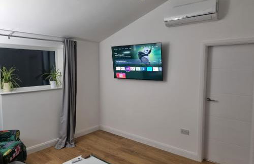 Private and Peaceful Space With Free Parking - Foto 10