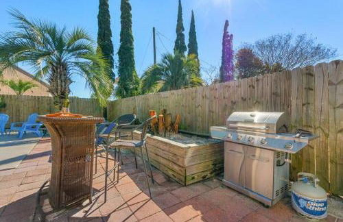 Pirates Cove - Private Pool, Seasonal Hot Tub, Game Room, Close to Beach, Pets OK - Photo 51